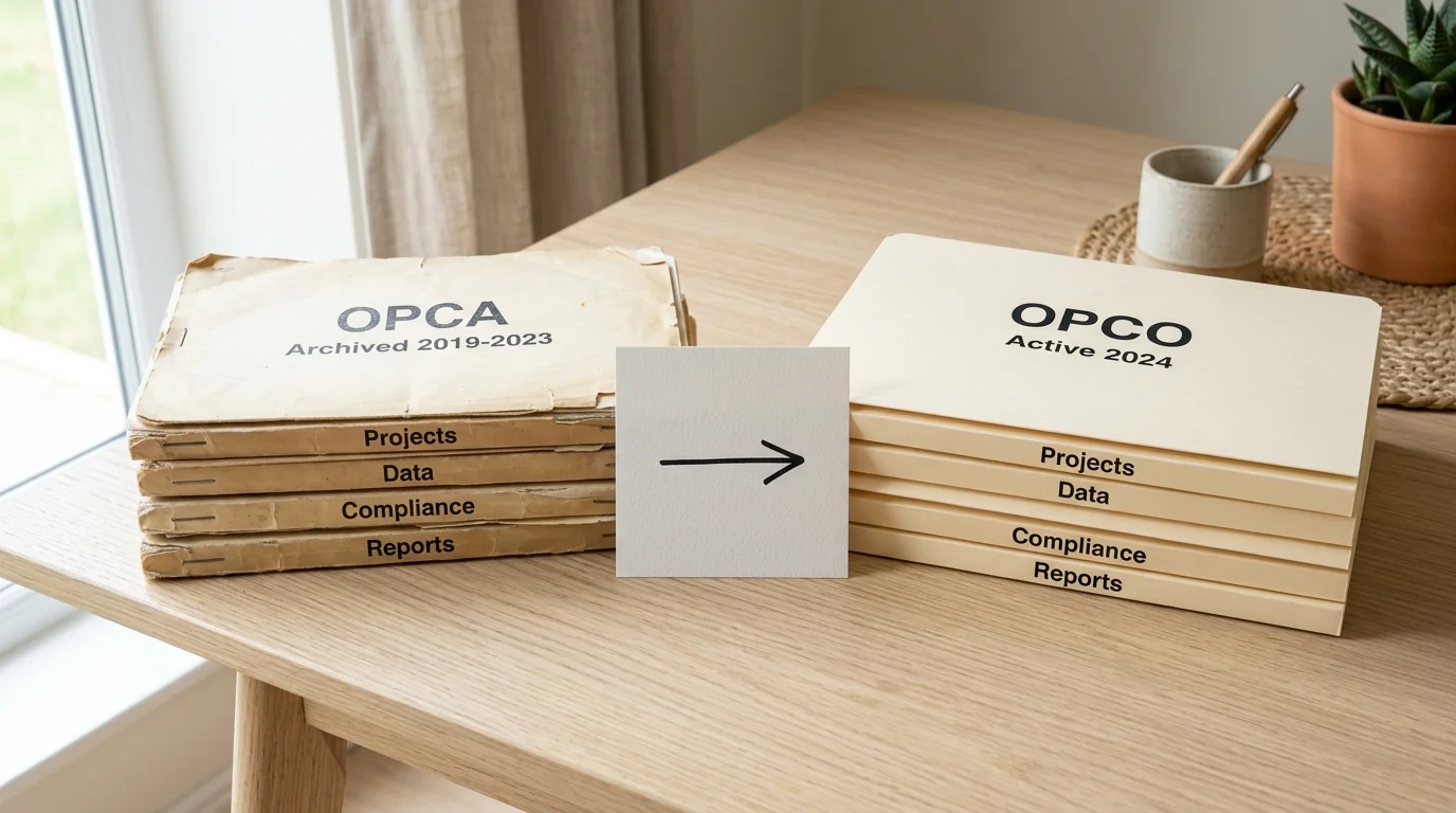 Table de correspondance OPCA vers OPCO sur un écran d'ordinateur portable posé sur un bureau